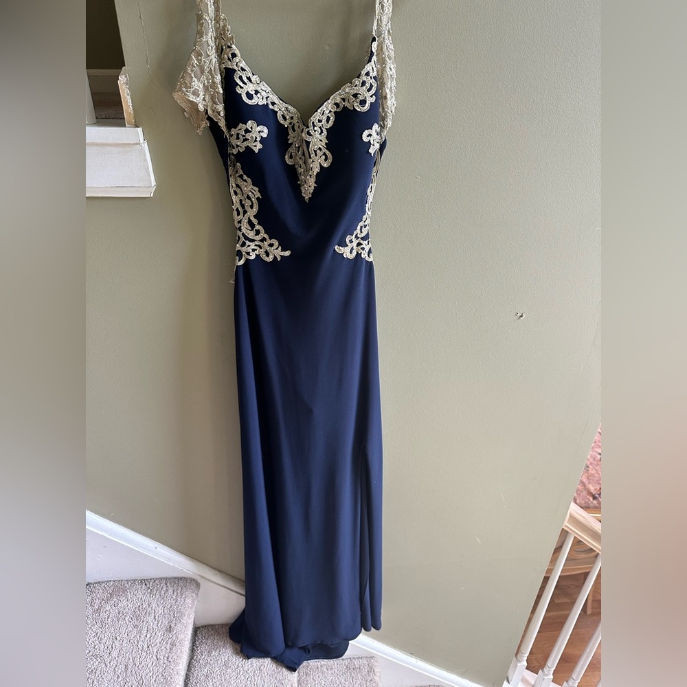 Prom Dress - Picture 3 of 5